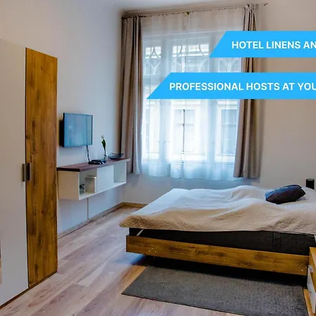 Molnar Cozy Center Retreat For 2 Ac & Perfect Location! Lägenhet