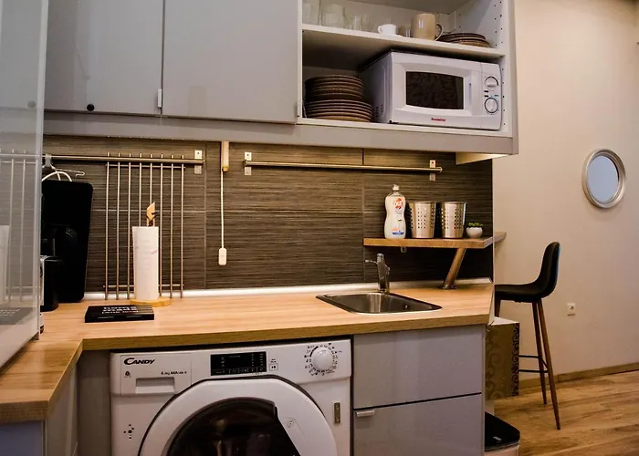Molnar Cozy Center Retreat For 2 Ac & Perfect Location! * Budapest